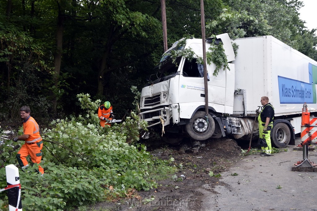 Schwerer VU A 3 Rich Oberhausen Hoehe AK Leverkusen P537.JPG - Miklos Laubert